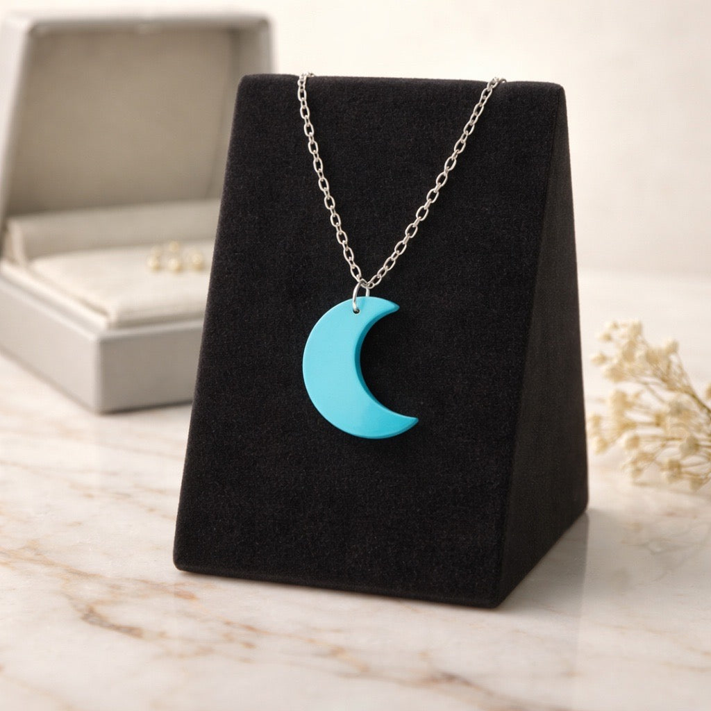 Moon Glow Earring & Necklace Set