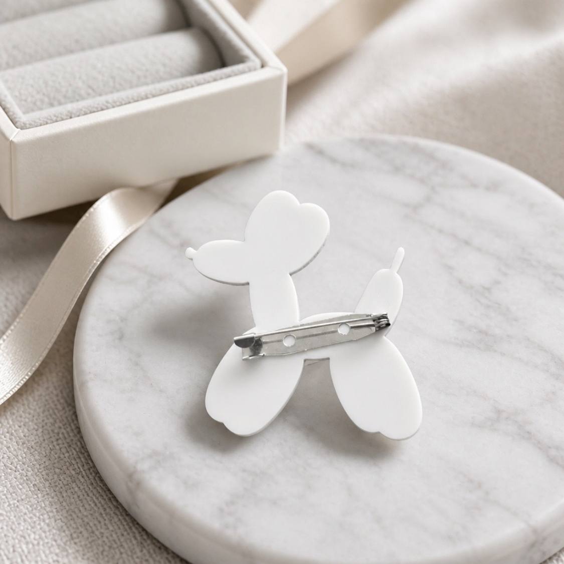 Balloon Dog Pin