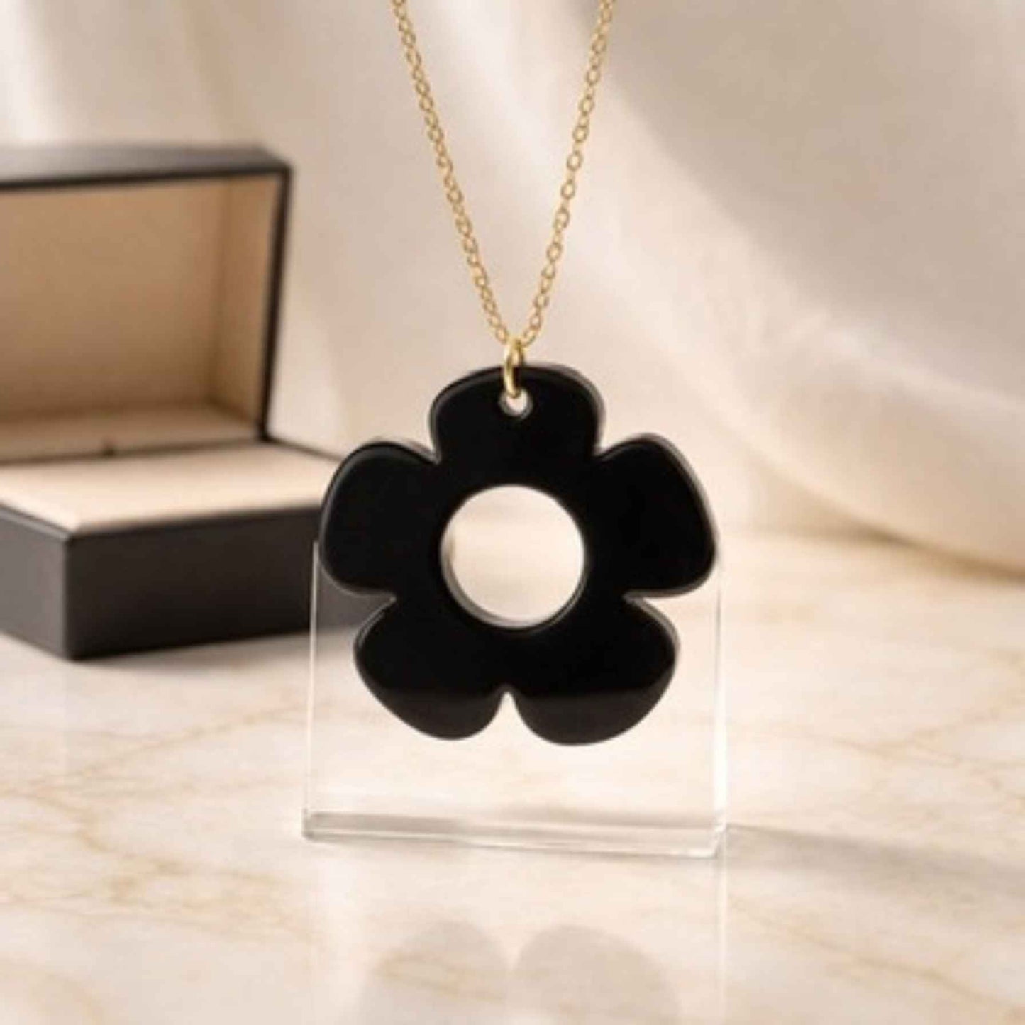 Flower Bloom Maxi Necklace