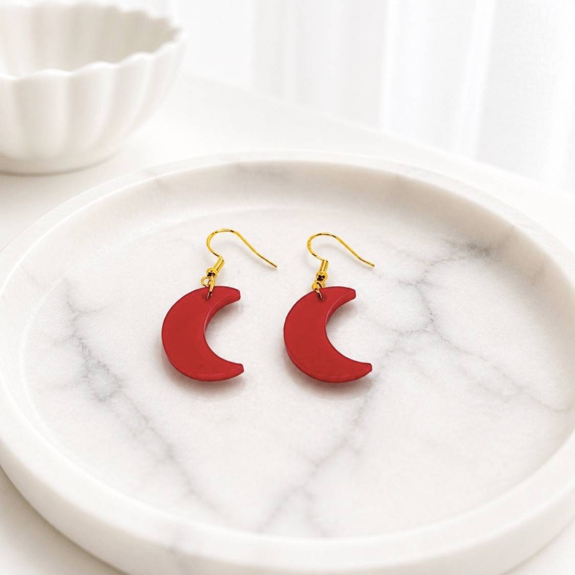 Moon Glow Earring & Necklace Set