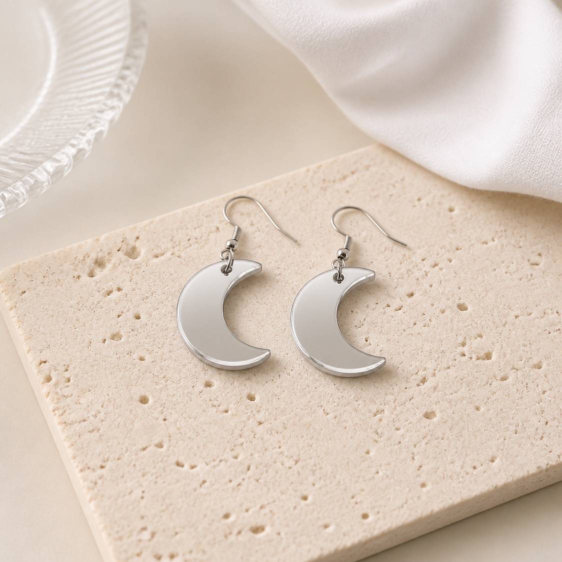 Moon Glow Earring & Necklace Set