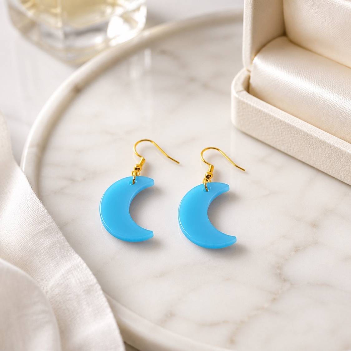 Moon Glow Earring & Necklace Set