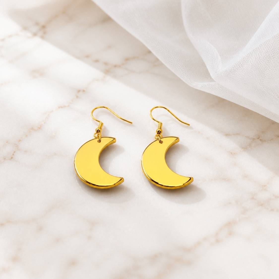 Moon Glow Earring & Necklace Set