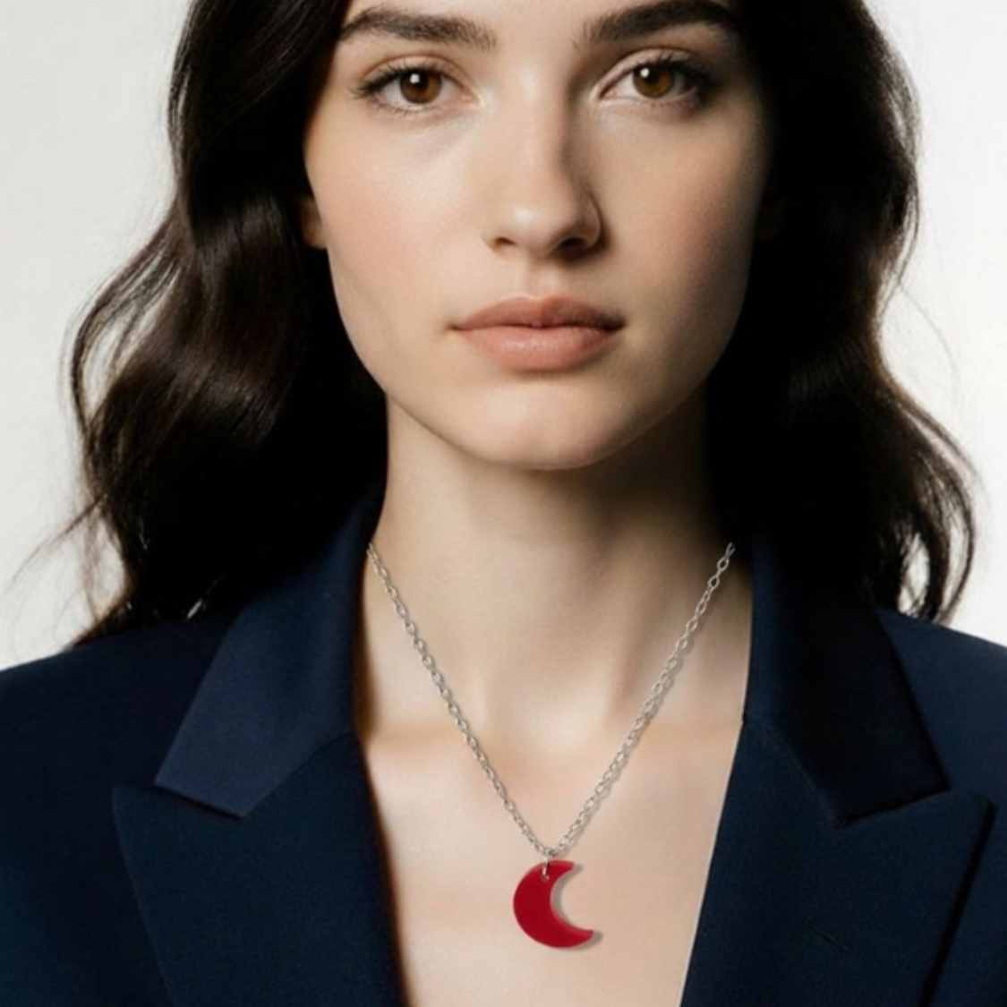 Moon Glow Midi Necklace
