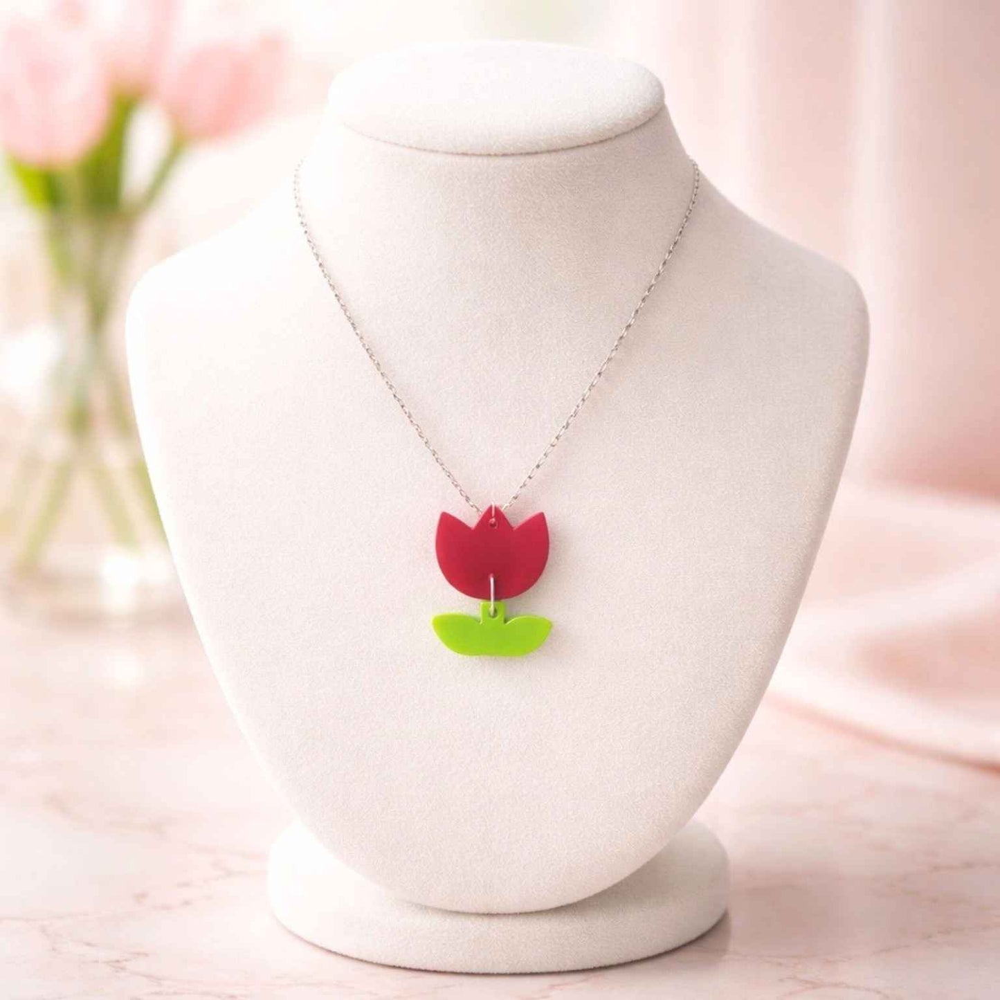Tulip Necklace