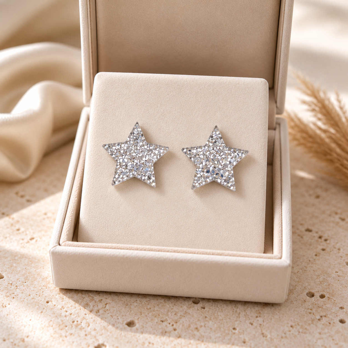 Star Light Earrings | Studs