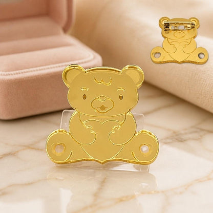 Sasha Bear Pin