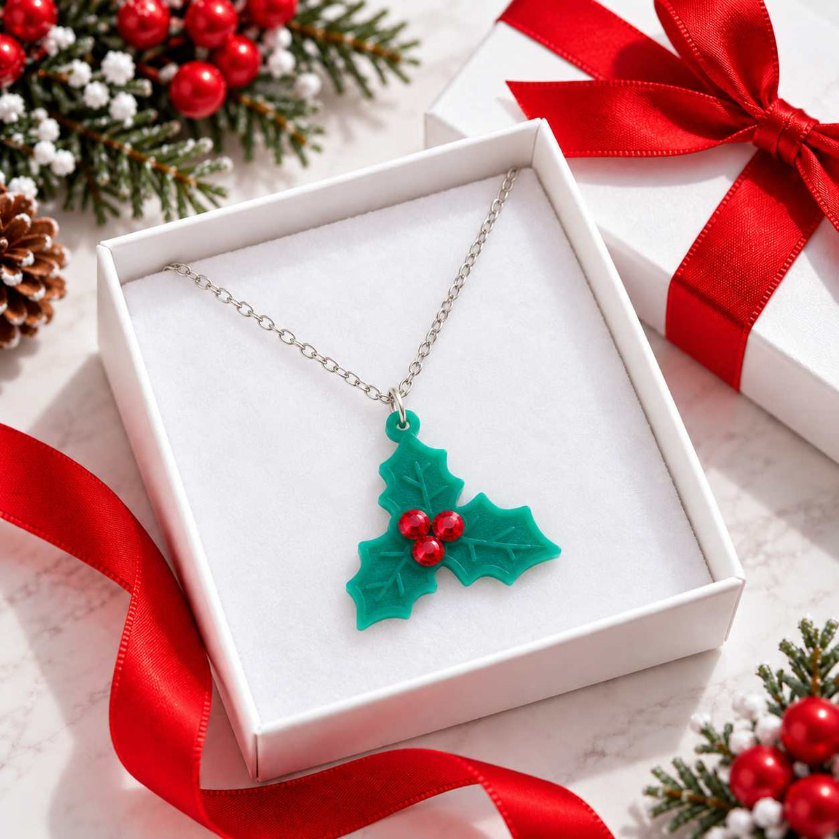 Holly Jolly Christmas Necklace